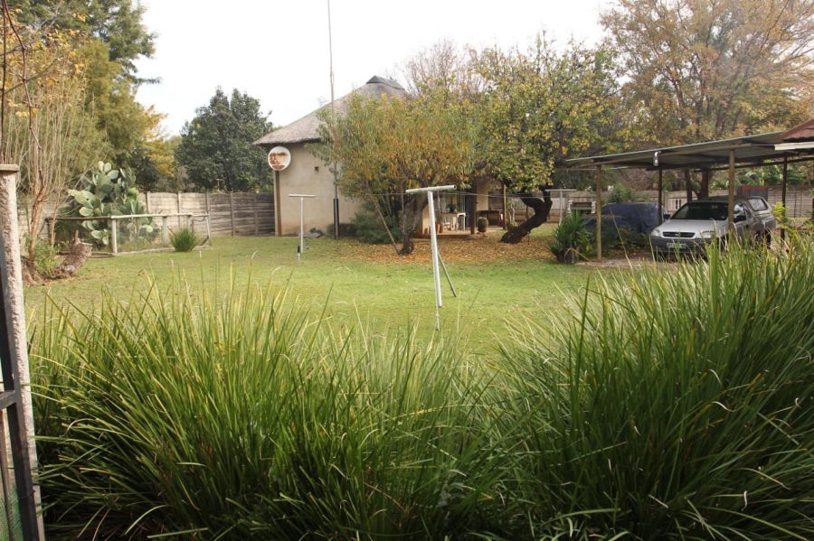 5 Bedroom Property for Sale in Stilfontein Ext 4 North West